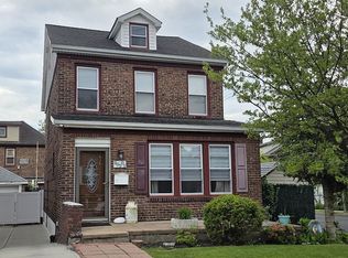 20202 36th Ave, Bayside, NY 11361