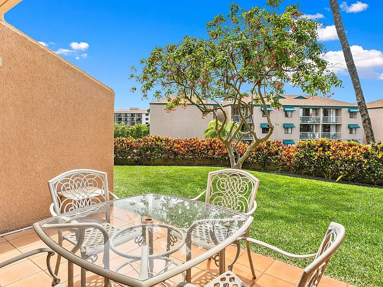 S Kihei Rd — Photo 2