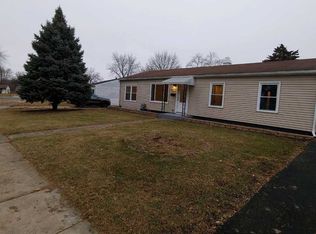 435 Garland Ave, Romeoville, IL 60446