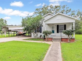 934 W Division St, Jennings, LA 70546