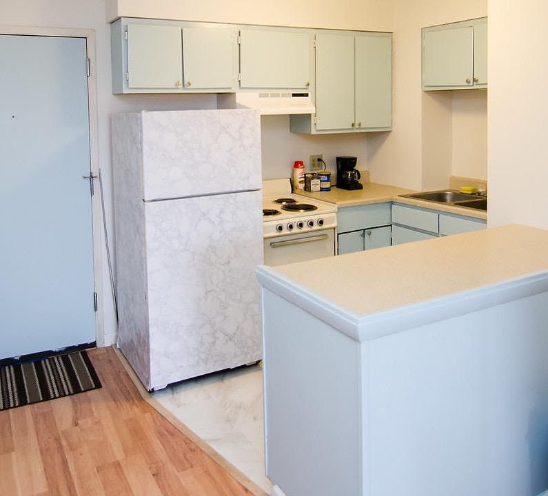 1st image of 364 W Lane Ave APT 637
