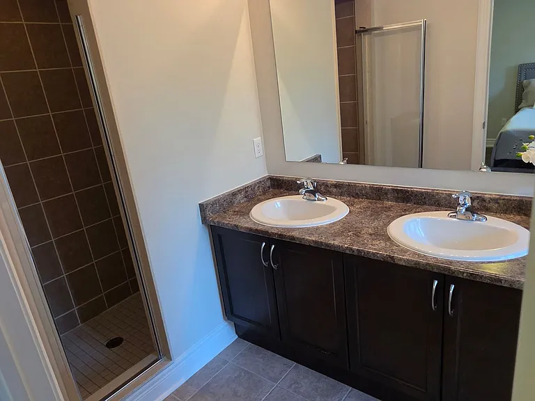 61 Collin Ct — Photo 38