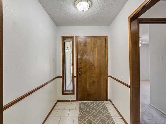 5th image of 8601 Geneva Ave