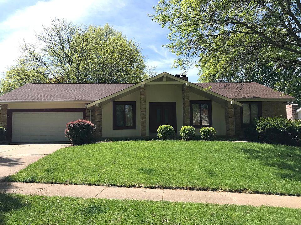 1st image of 15562 Cedarmill Dr