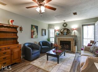 402 Teal Ct, Roswell, GA 30076