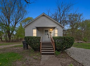76 N Merrimac St, Pontiac, MI 48340