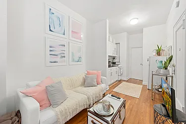 50 East End Avenue #2A image 1 of 5