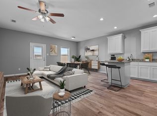 121 Winners Cir SUITE 106, Weatherford, TX 76087