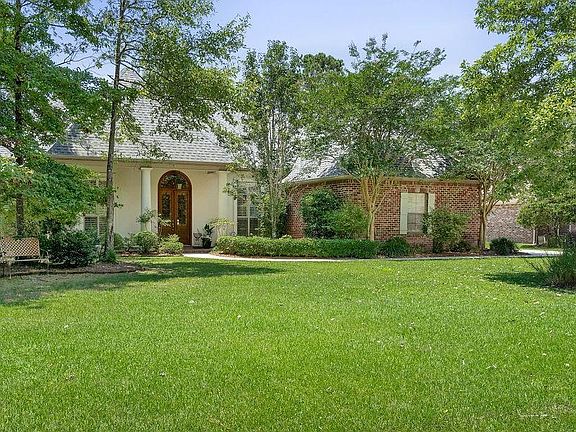 2nd image of 1066 Whitetail Dr
