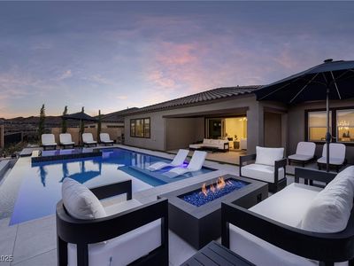 351 Tigullio Ave, Henderson, NV, 89011