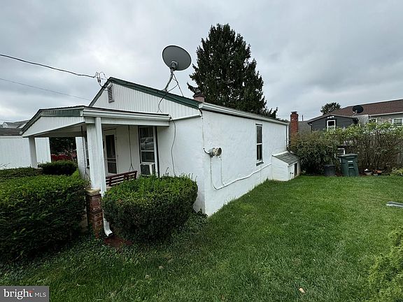 2nd image of 317 Catoctin Ave