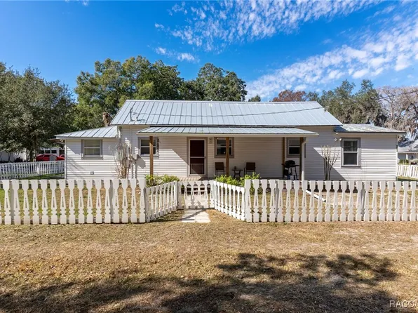 503 Lake St, Inverness, FL 34450