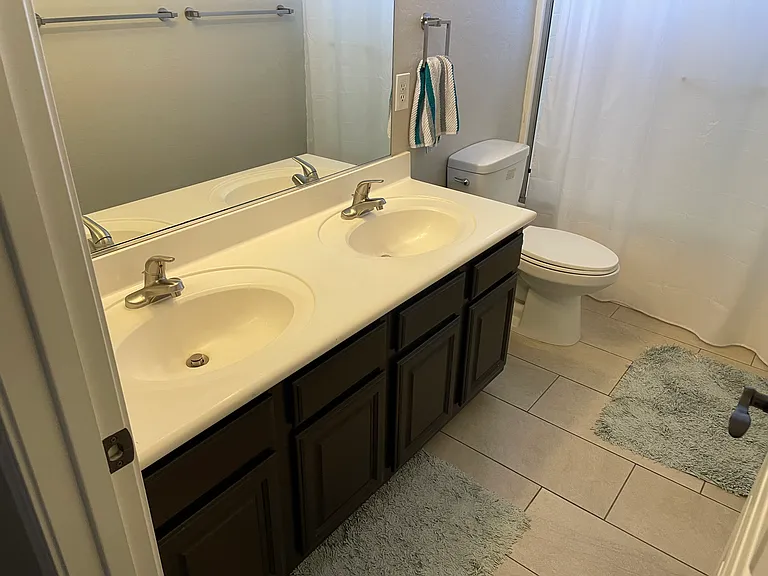 12376 W Sells Dr — Photo 28