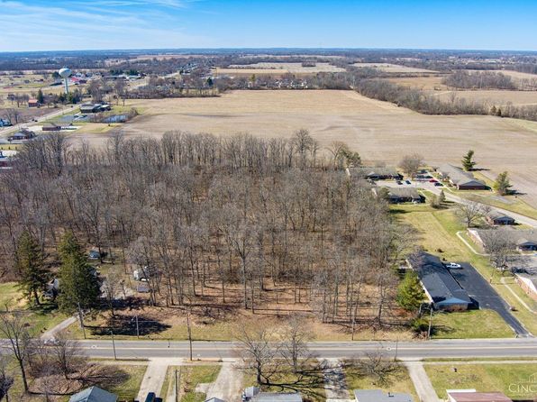 115 N Clayton Rd, New Lebanon, OH 45345