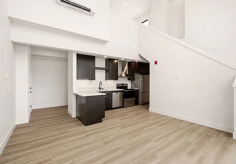 21806 E Indiana Ave #206 — Photo 11