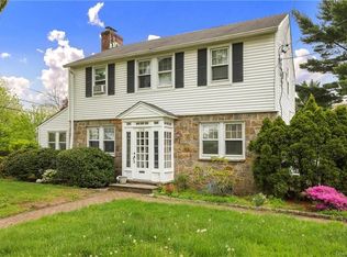 154 Bell Rd, Scarsdale, NY 10583