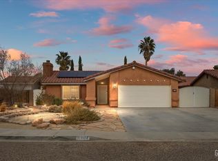 1124 Evelyn Ct, Ridgecrest, CA 93555