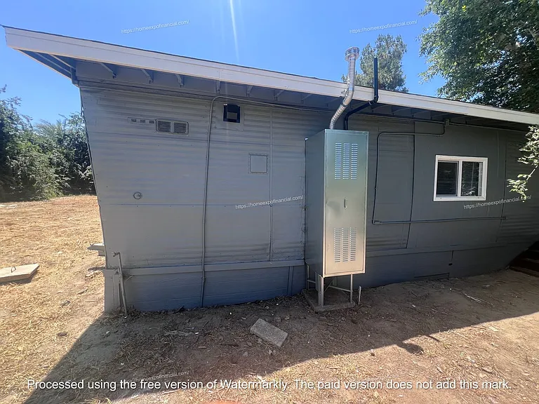 44075 B St — Photo 4