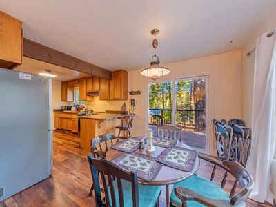 7723 Forest Dr, Fish Camp, CA, 93623