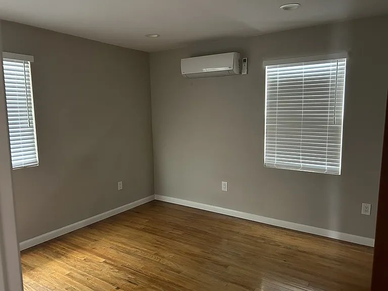 506 N Claudina St — Photo 13