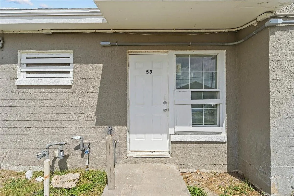 2 bed, 1.0 bath, 800 sqft, $850 — Photo 3