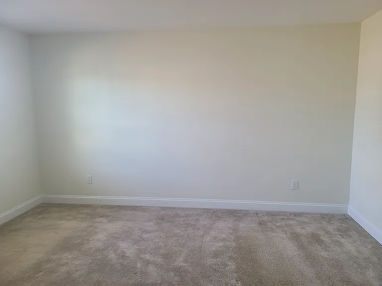 6005 Abelia Ct — Photo 23