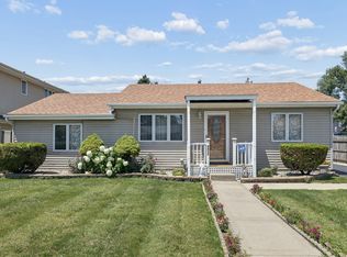 9822 Marion Ave, Oak Lawn, IL 60453