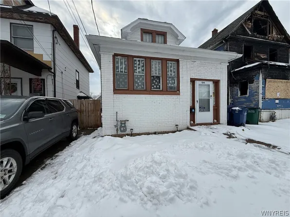 124 Newfield St, Buffalo, NY 14207