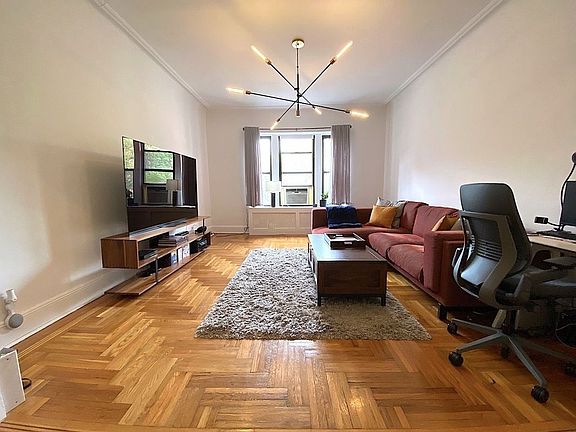 2nd image of 59 Livingston St APT 6C