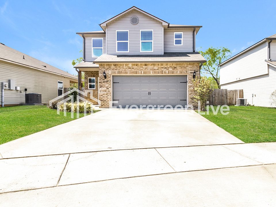 1st image of 4604 Smithfield Ln