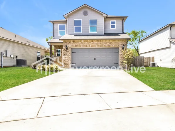 4604 Smithfield Ln, Northport, AL 35473