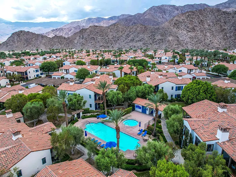 LEGACY VILLAS GATED COMMUNITY GROUDS, 1 OF MANY POOL & SPA