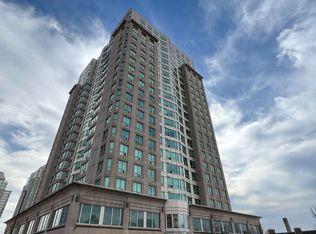 8 Lee Centre Dr #1512, Toronto, ON M1H 3H8