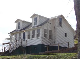 1776 Sand Run Rd, Philippi, WV 26416