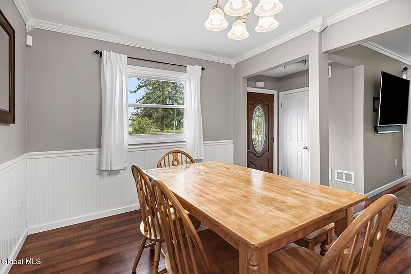 3rd image of 145 Ramsey Place