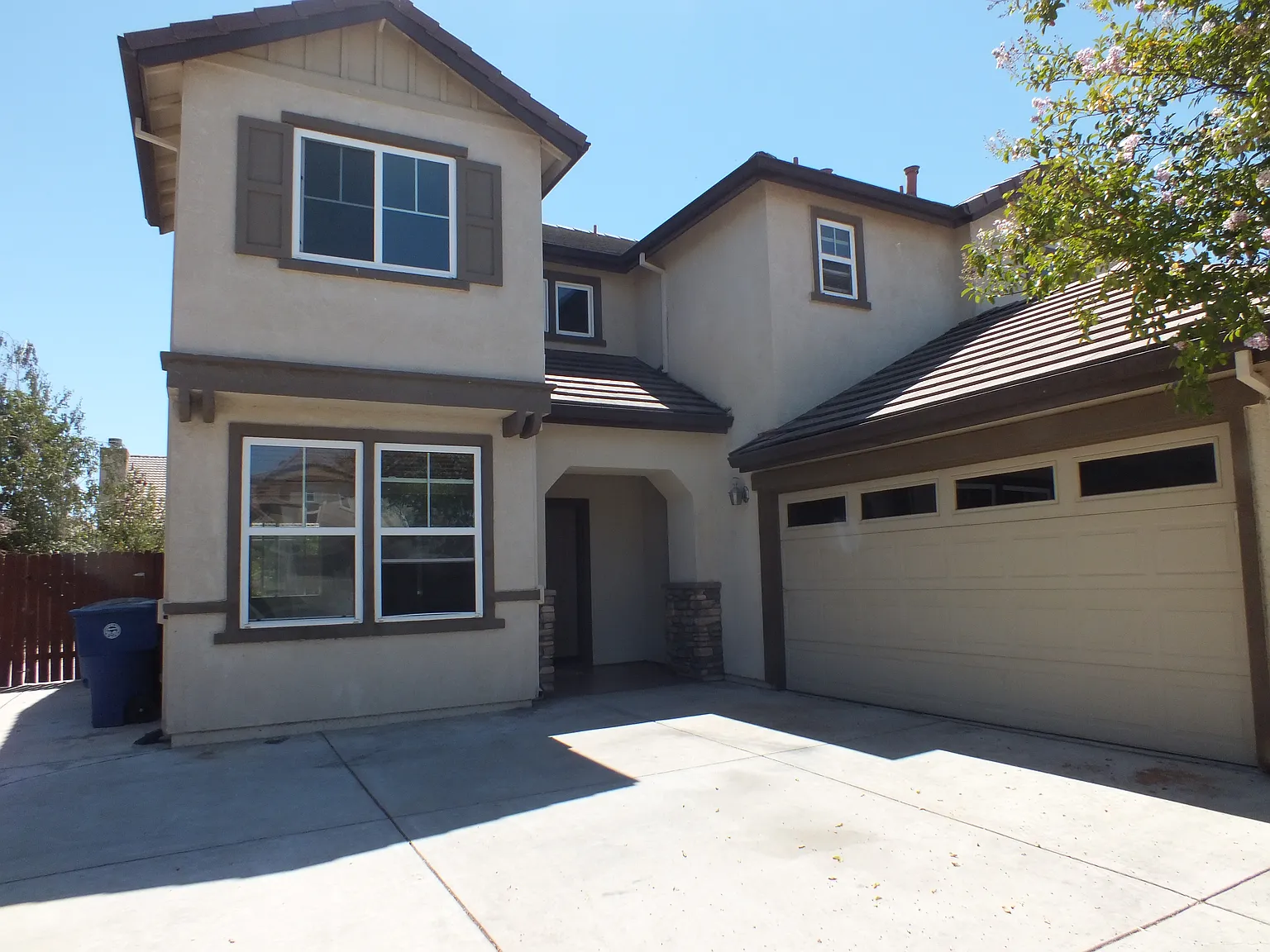 1762 Goldpoppy St photo 1