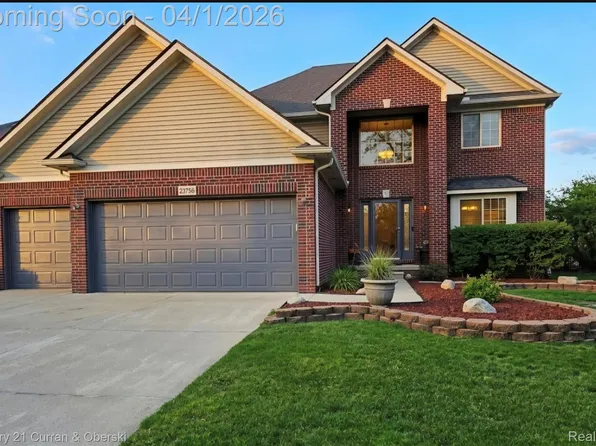 23756 Waterview Dr, New Boston, MI 48164