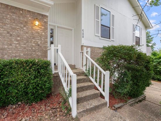 4208 Sugar Maple Ln, Little Rock, AR 72223
