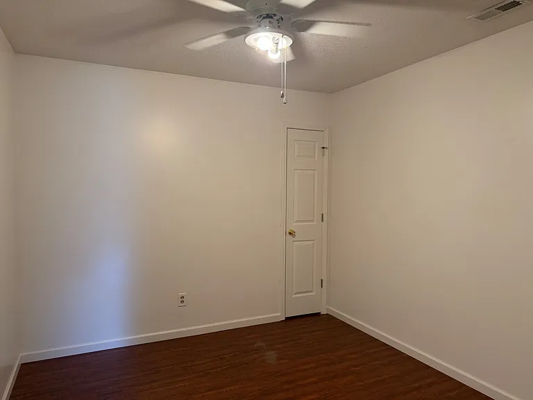 Unit Photo