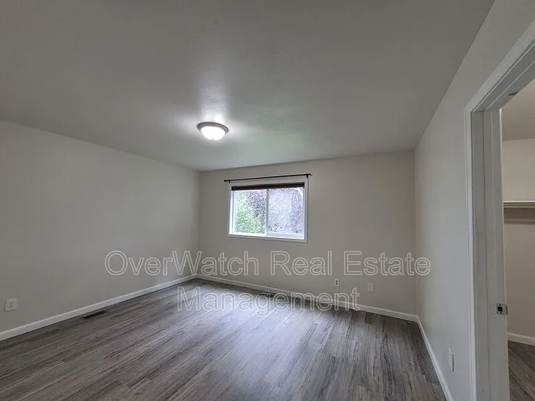 250 Oklahoma St #A — Photo 16