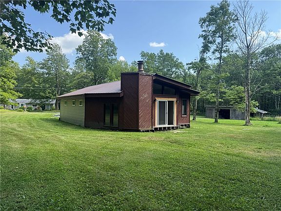 4th image of 359 Dillon Rd