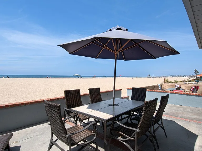 3703 Seashore Dr — Photo 15