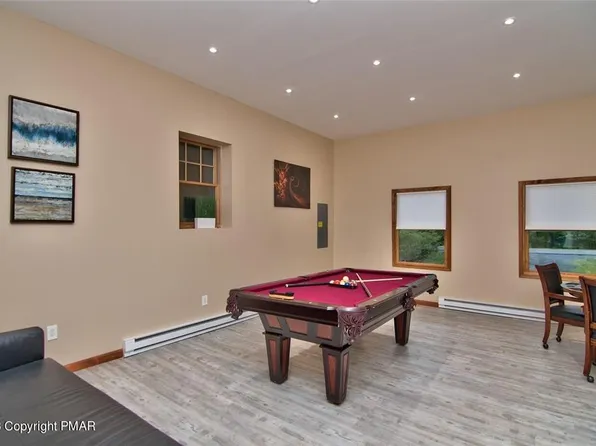 782 Lower Deer Valley Rd, Tannersville, PA 18372