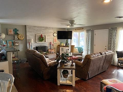 1st image of 4443 Mesa Cir