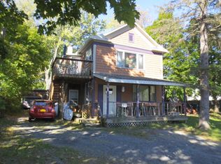 71 William St, Catskill, NY 12414