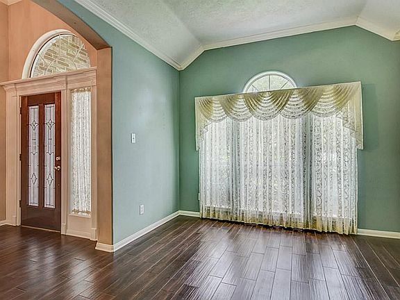 5th image of 2357 Golden Shores Ln