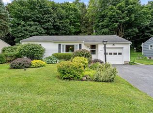 305 Blackmore Rd, Camillus, NY 13031