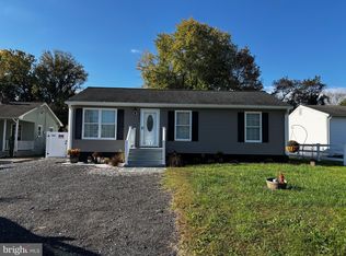 26369 Jones Wharf Rd, Hollywood, MD 20636