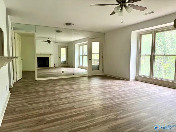 4948 Seven Pine Cir, Huntsville, AL 35816