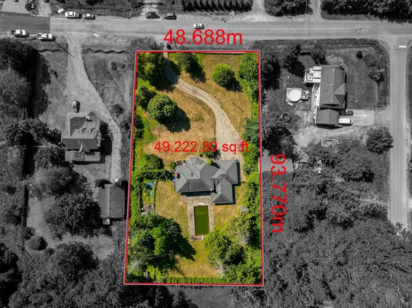 20745 68th Ave, Langley, BC V2Y 1R1